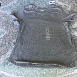 Gray old navy shirt